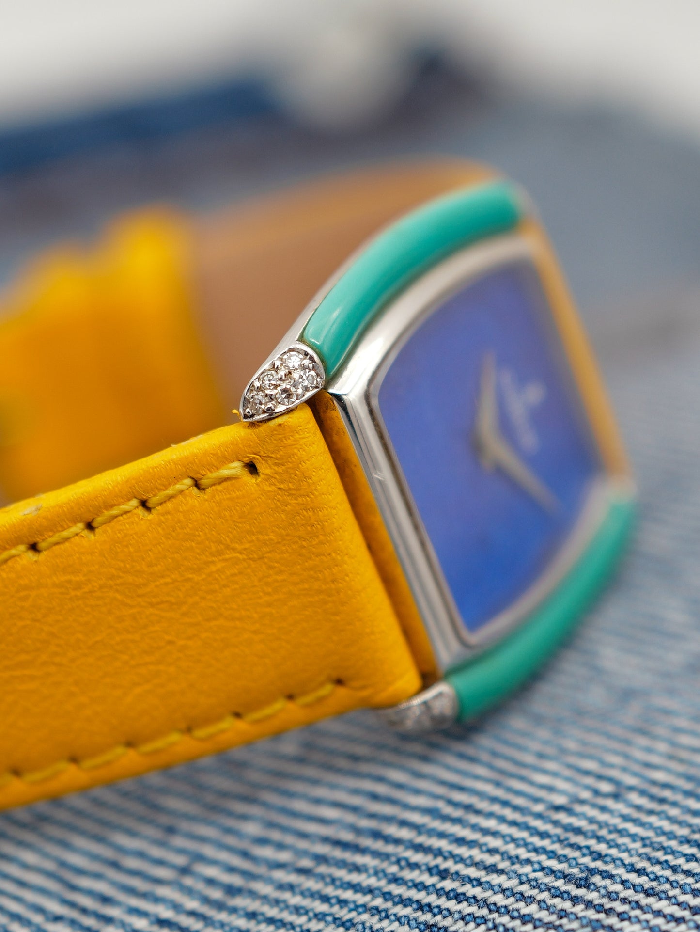 CORUM TONNEAU