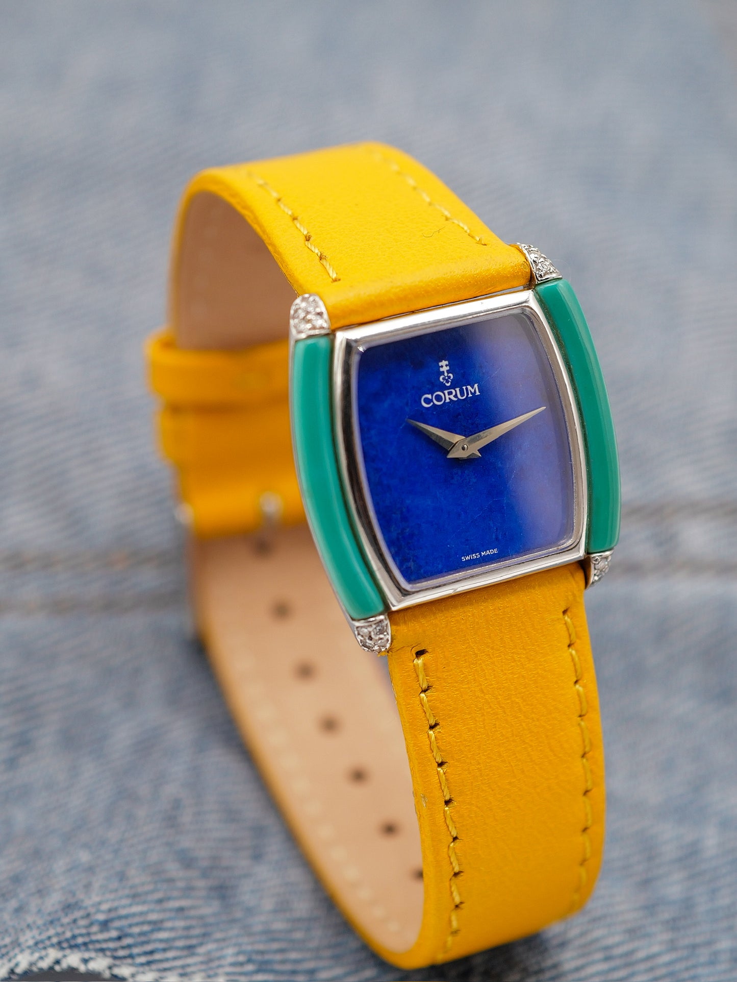 CORUM TONNEAU