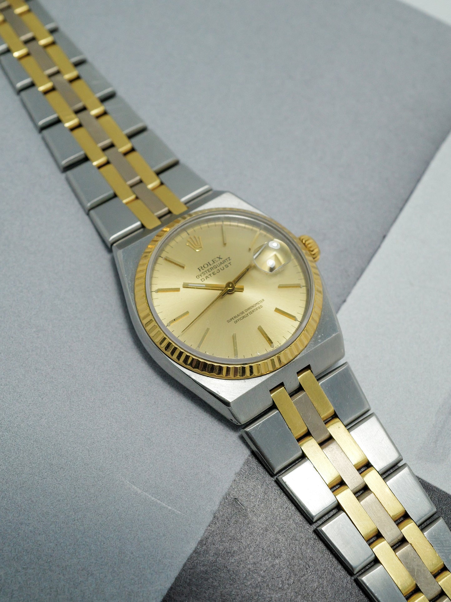 ROLEX OYSTERQUARTZ
