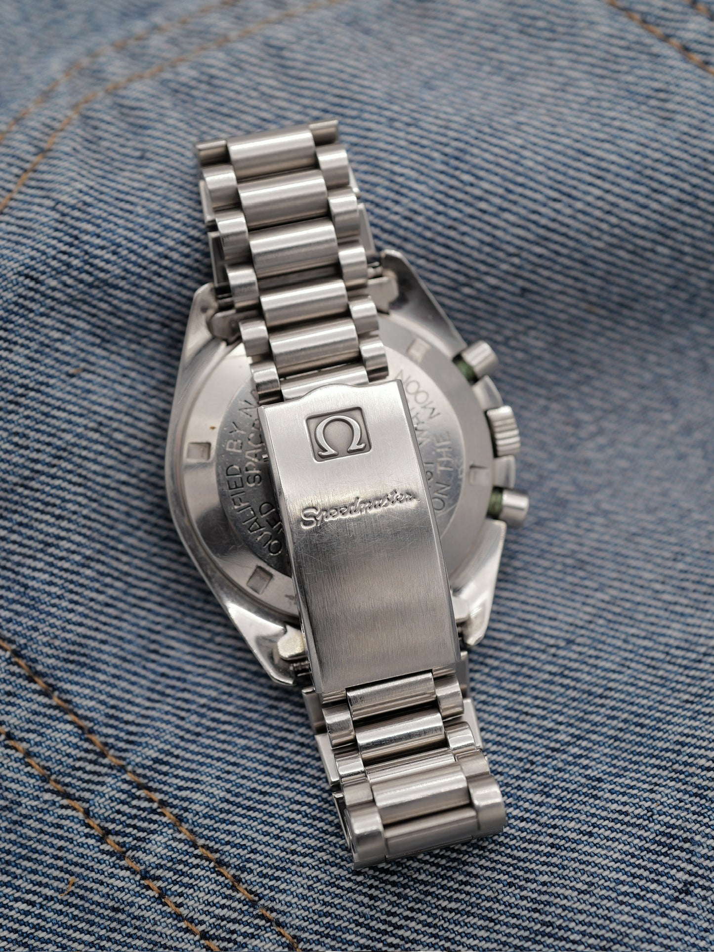 OMEGA SPEEDMASTER MOONWATCH