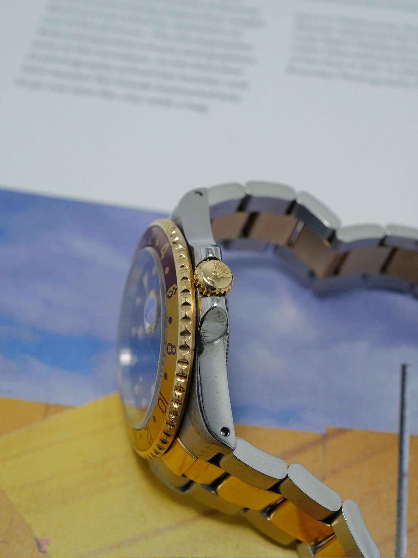 ROLEX GMT MASTER TIGER EYE