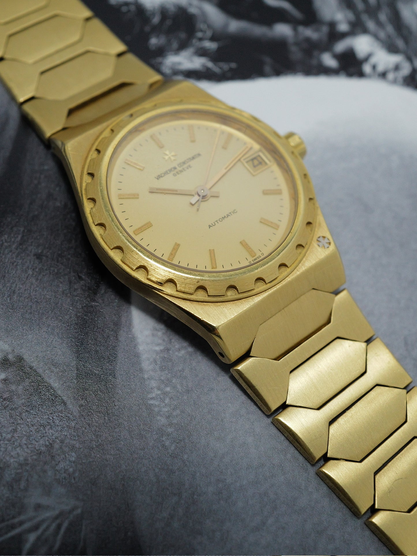 VACHERON CONSTANTIN 222