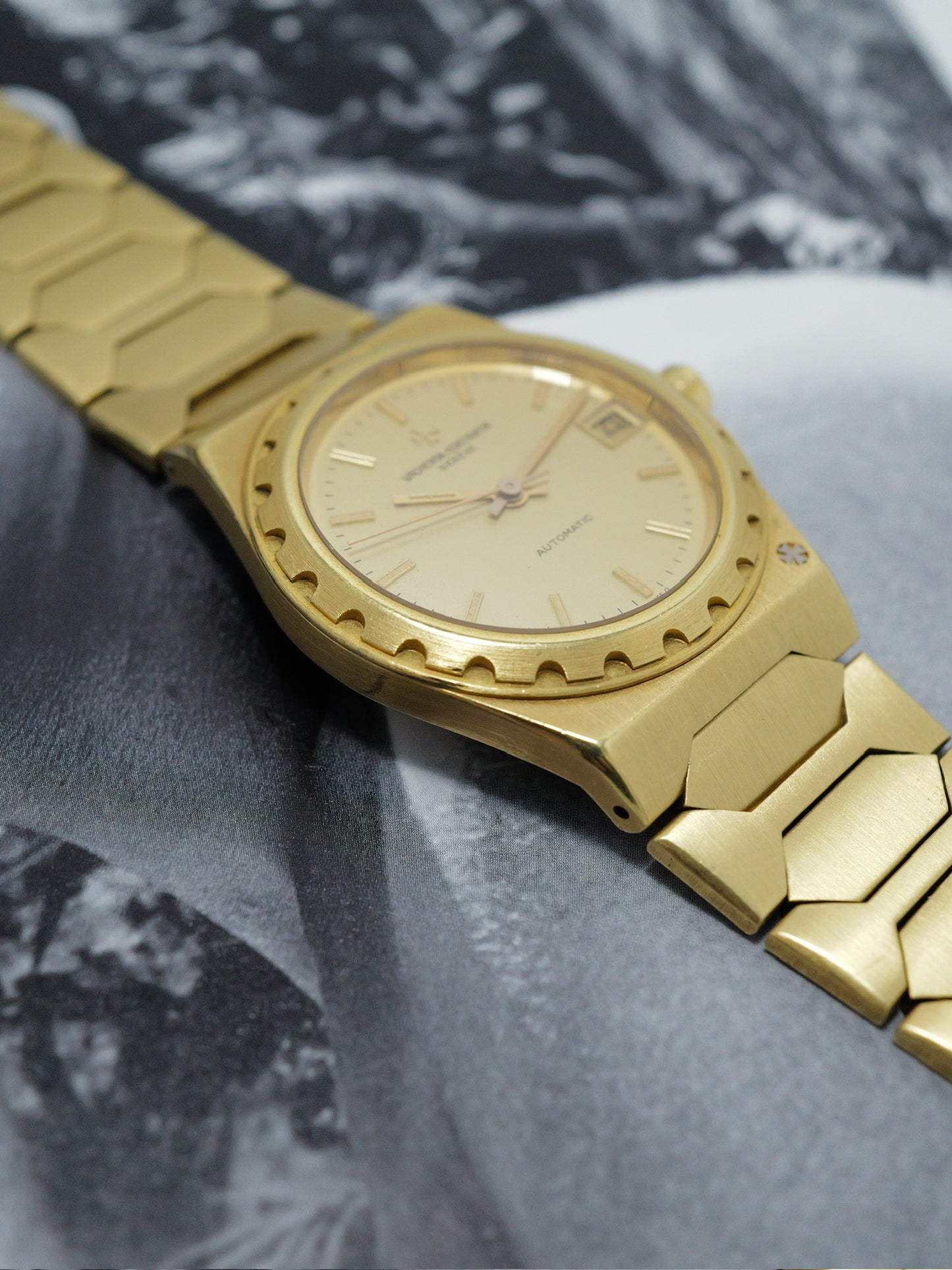 VACHERON CONSTANTIN 222