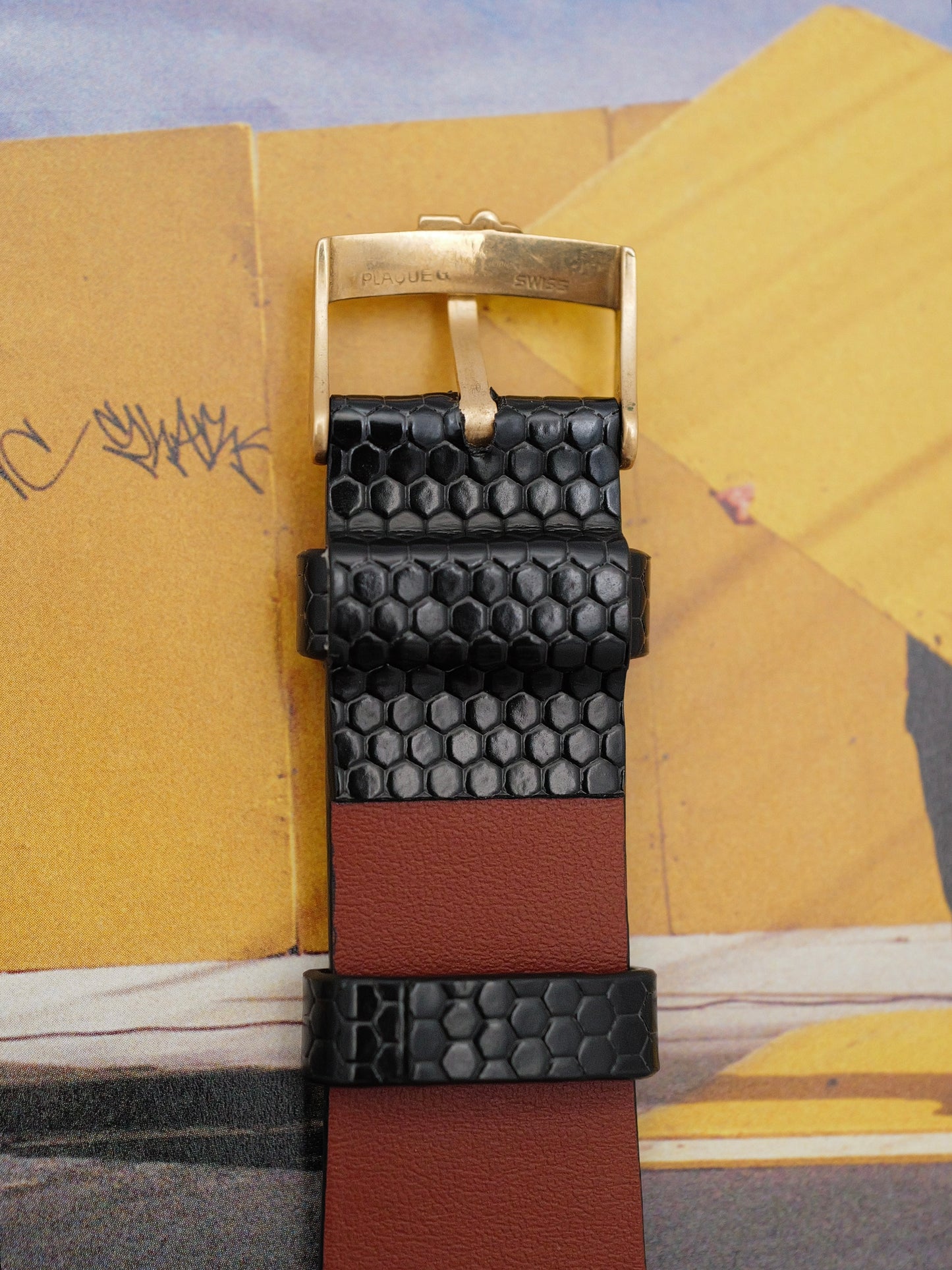 CORUM TANK ONYX