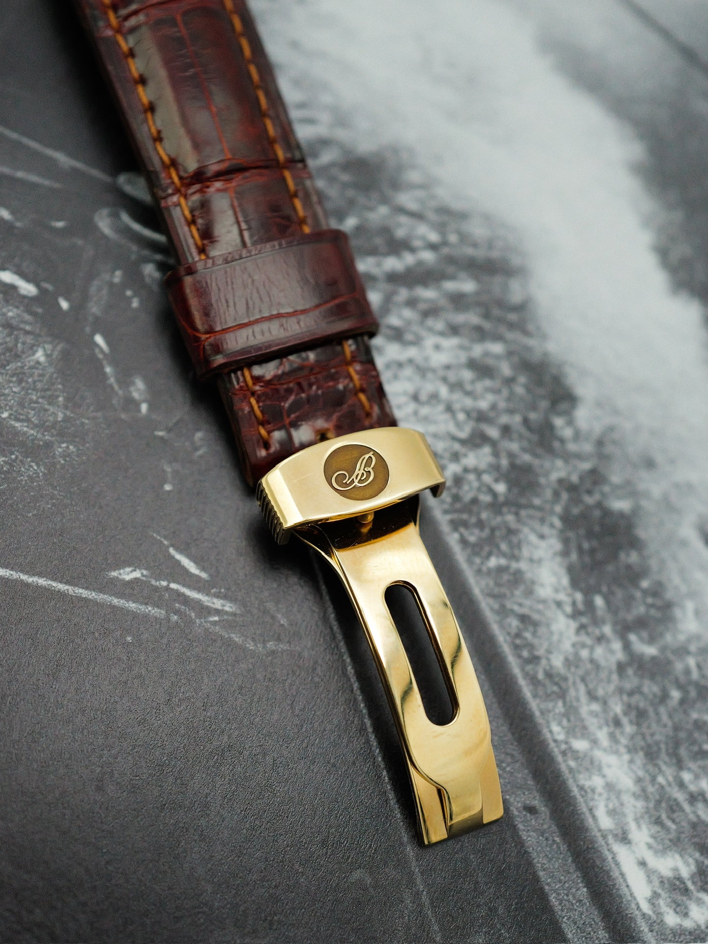 BREGUET CLASSIQUE SECONDS RETROGRADE POWER RESERVE