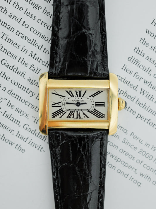 CARTIER TANK DIVAN