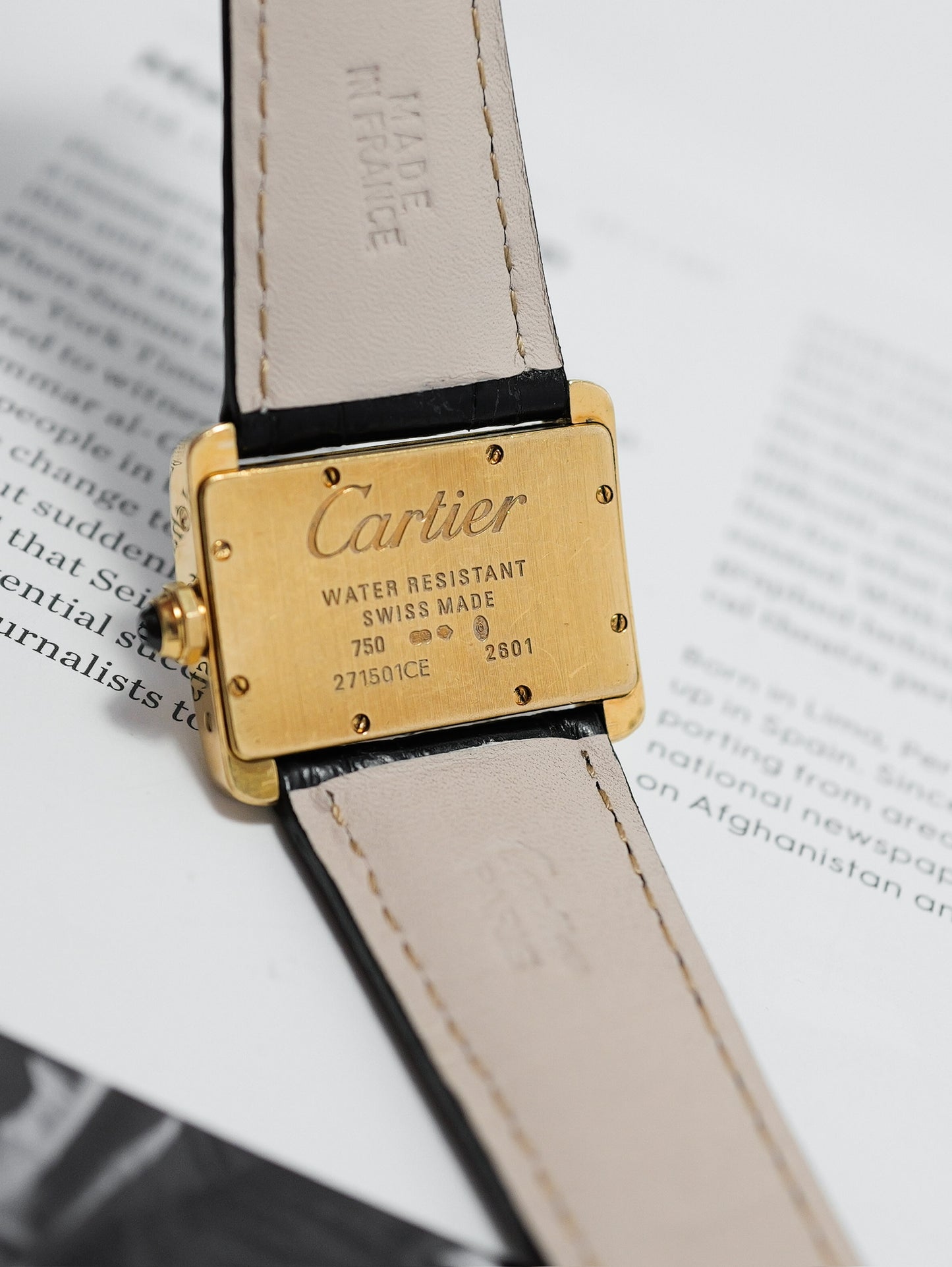 CARTIER TANK DIVAN