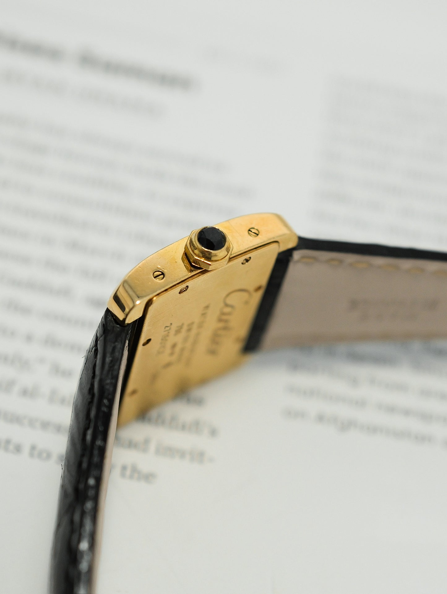 CARTIER TANK DIVAN