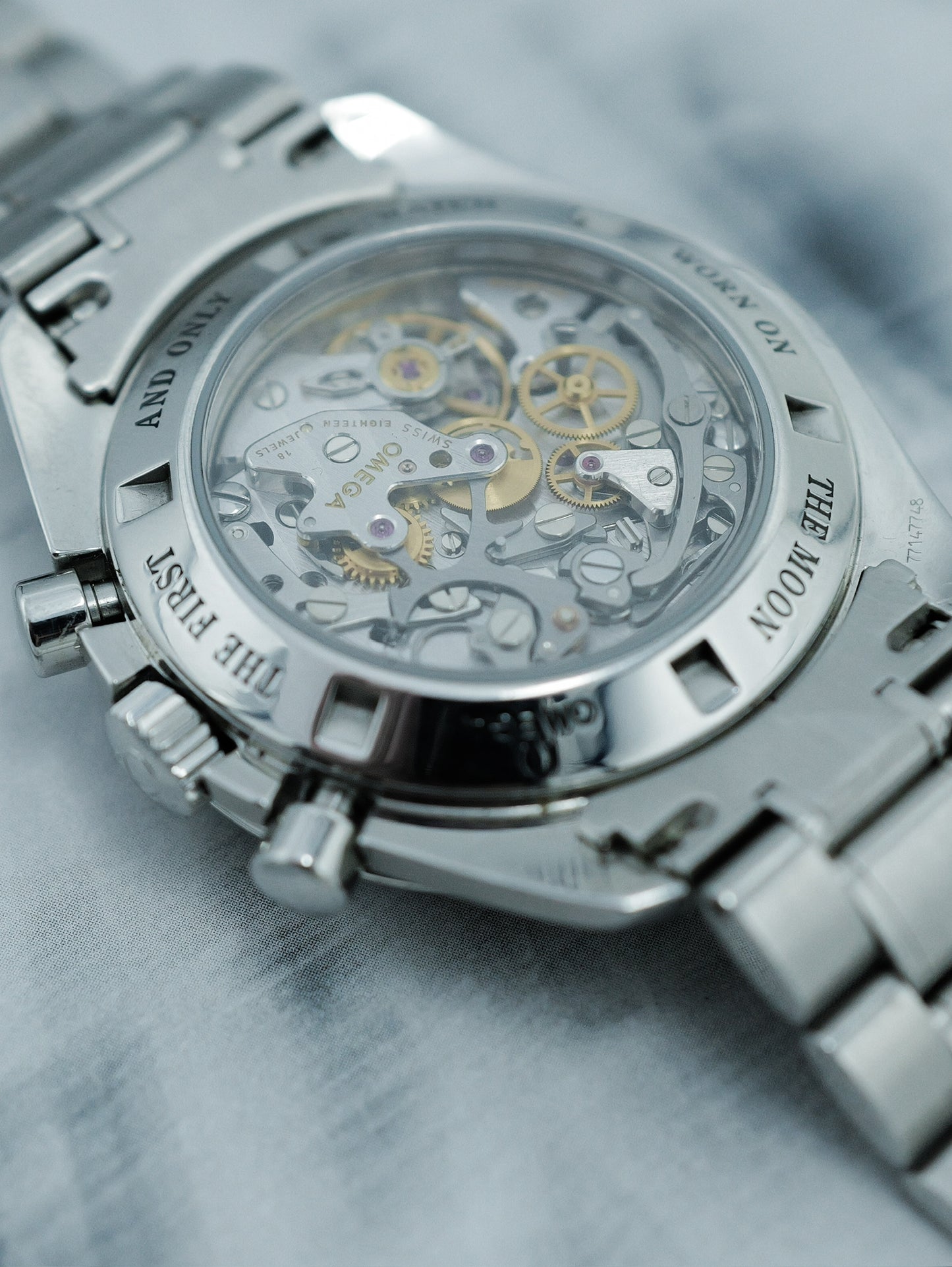 OMEGA SPEEDMASTER PROFESSIONAL MOON WATCH