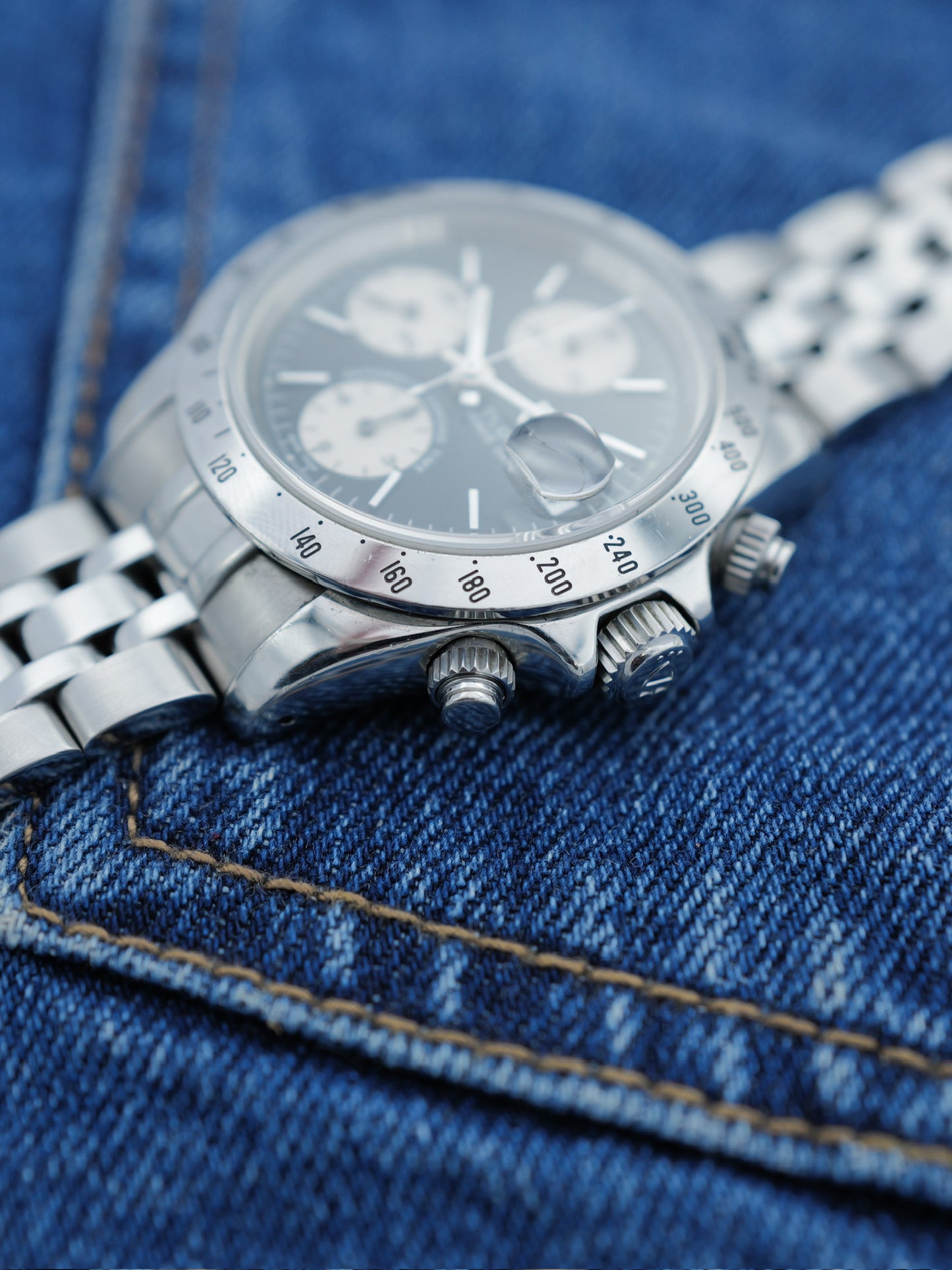 TUDOR BIG BLOCK