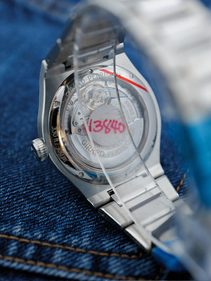 GIRARD PERREGAUX LAUREATO