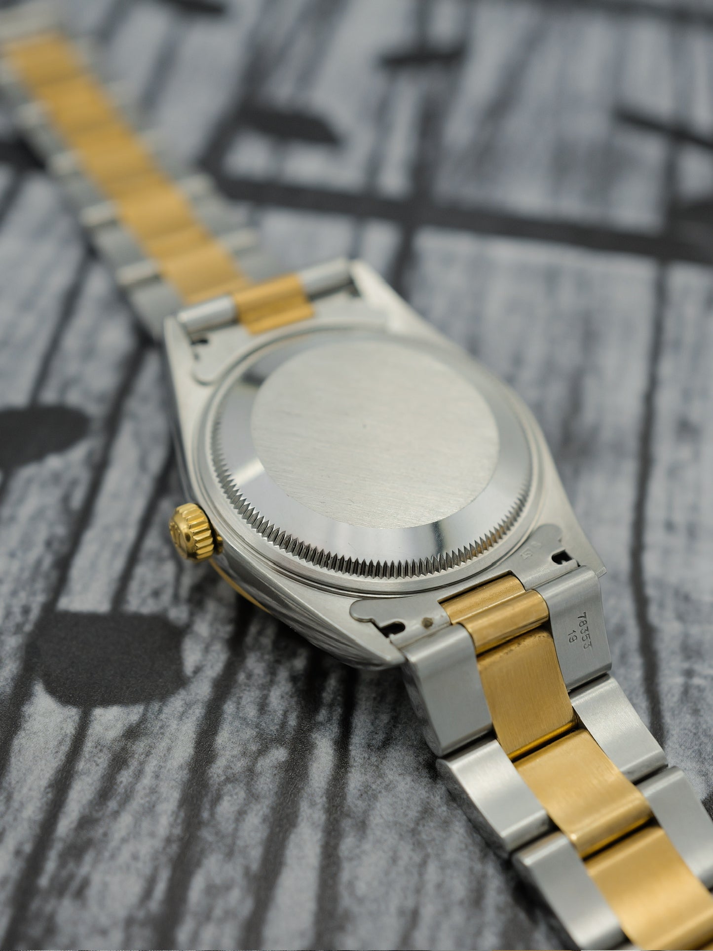 ROLEX OYSTER PERPETUAL DATE