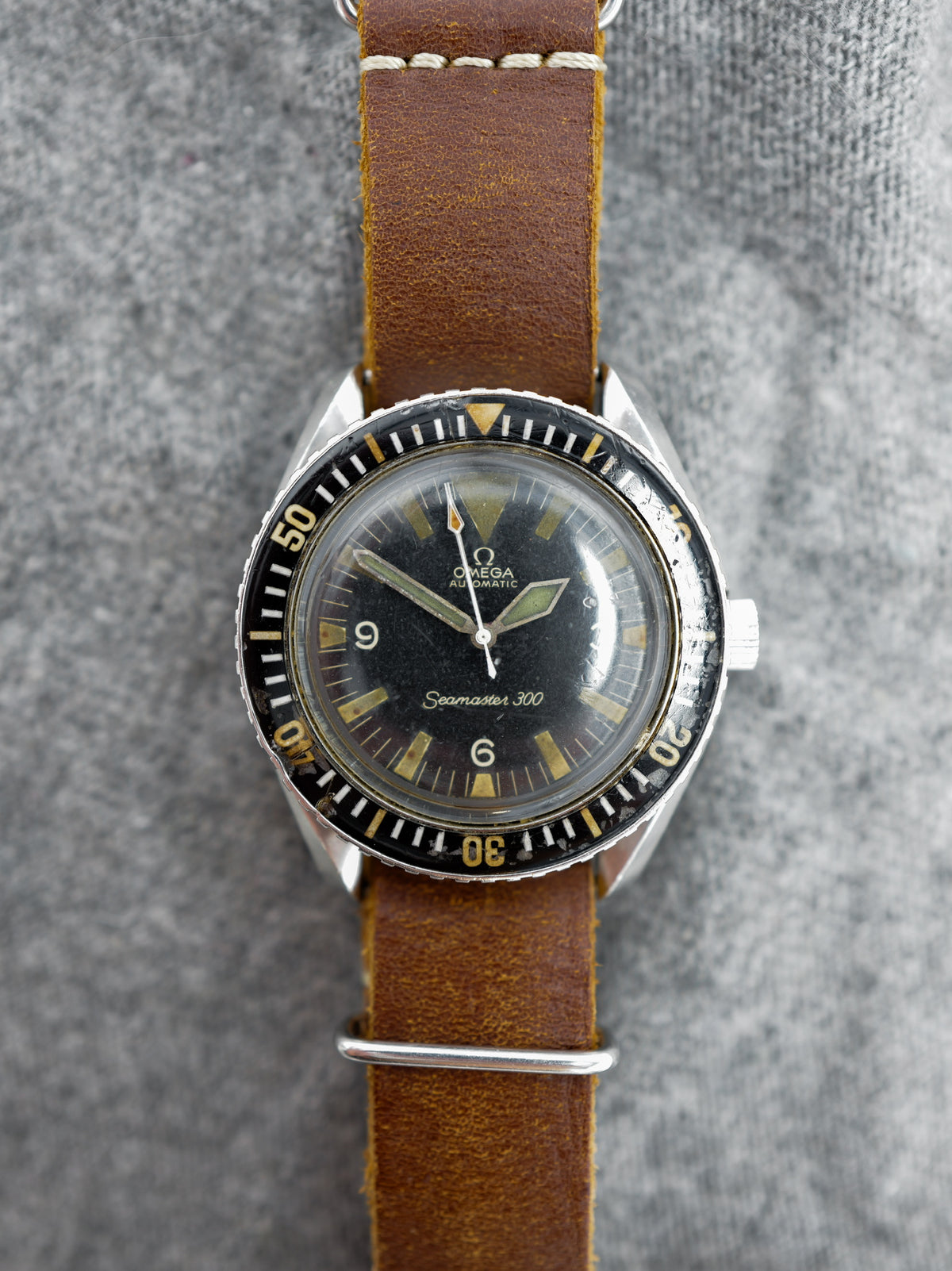 OMEGA SPEEDMASTER 300